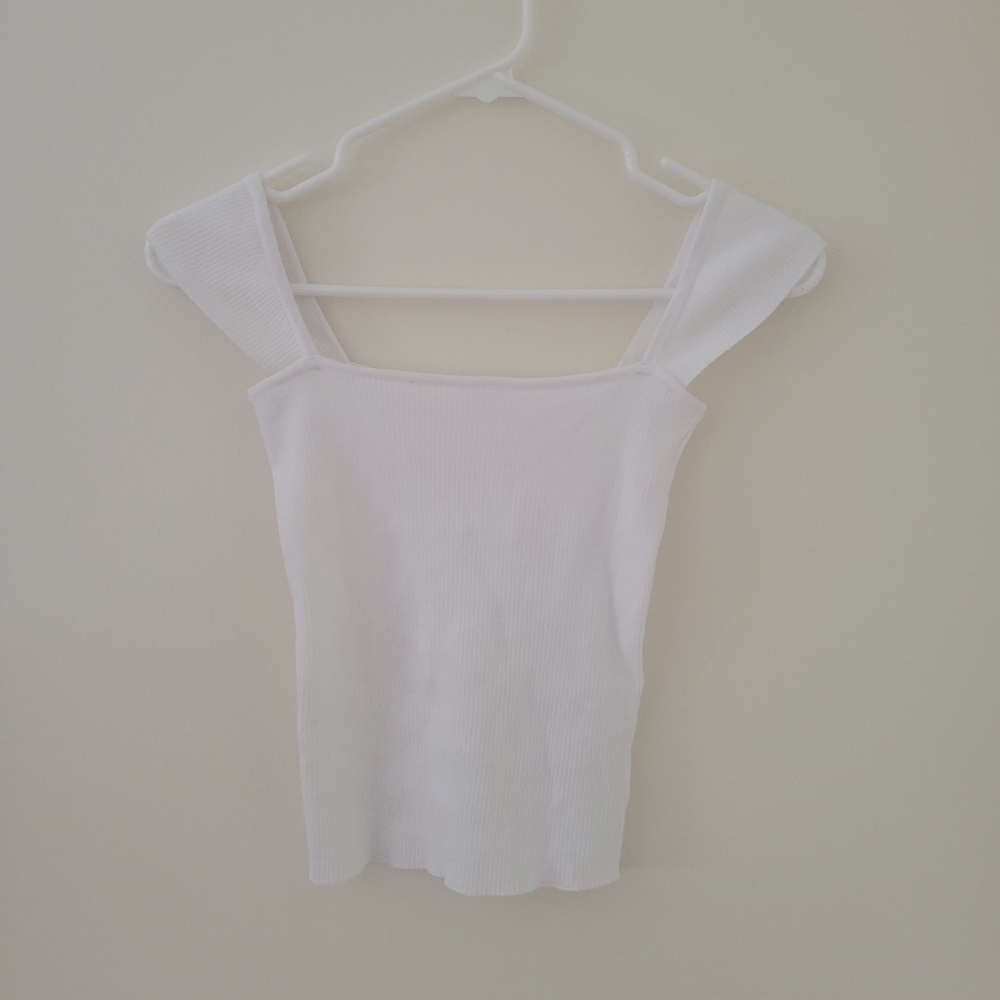 White off shoulder tank top
